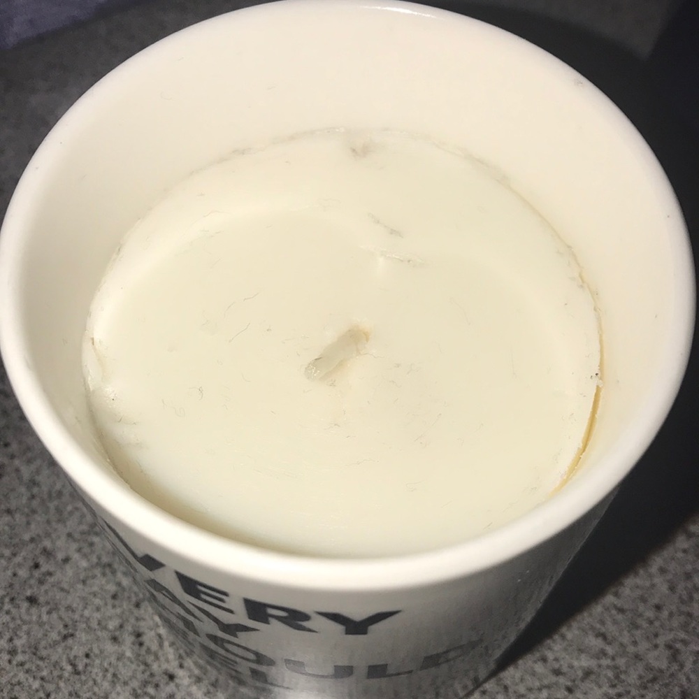 Vineyard Vines for Target Summer Scent candle new - Picture 2 of 3